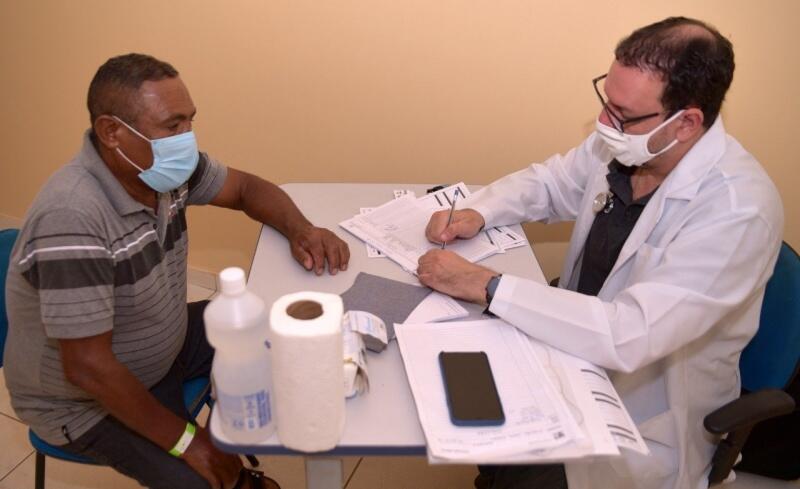 Serão ofertados diversos serviços que vão desde corte de cabelo e emissão de documentos até atendimentos médicos (foto: Divulgação)