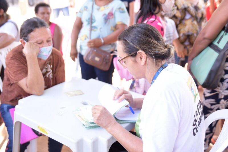 A entrega destes Títulos é resultado da ação ocorrida no período de 4 de novembro a 3 de dezembro, que atendeu mais de 1.600 famílias. (Foto: Divulgação)