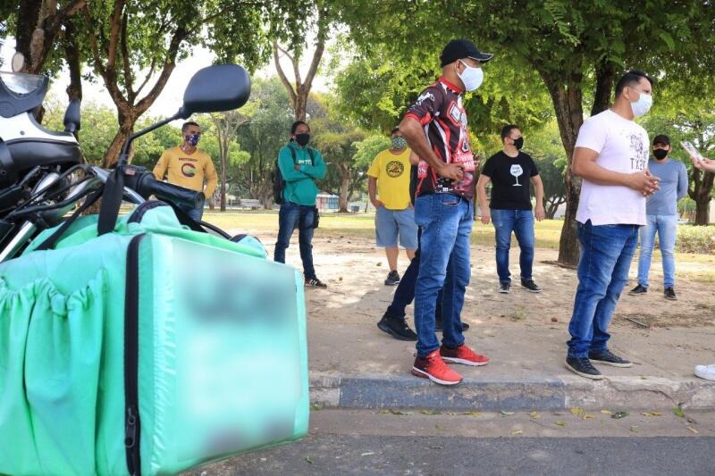 Lei prevê, ainda, que a empresa forneça ao entregador itens como máscaras, álcool em gel ou outro material higienizante (Foto: Nilzete Franco/FolhaBV)