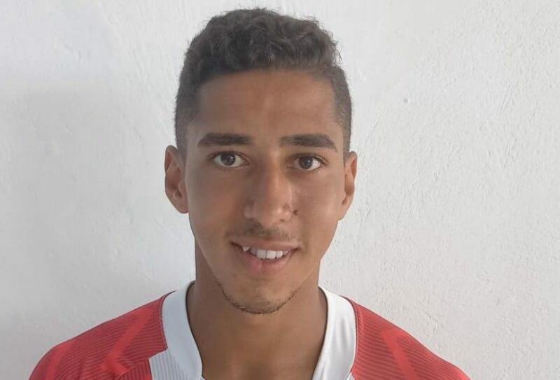 Atleta Marquinhos chega para suprir setor de meio-campo do técnico Marinho (Foto: Yago Dias/Náutico)