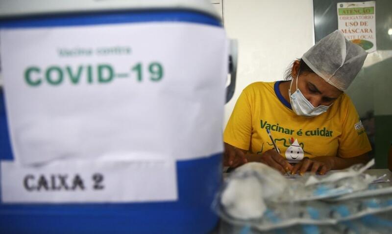 Taxa de transmissão passou para 2,04, o que significa que, a cada 100 pessoas (Foto: Marcello Camargo/Agência Brasil)