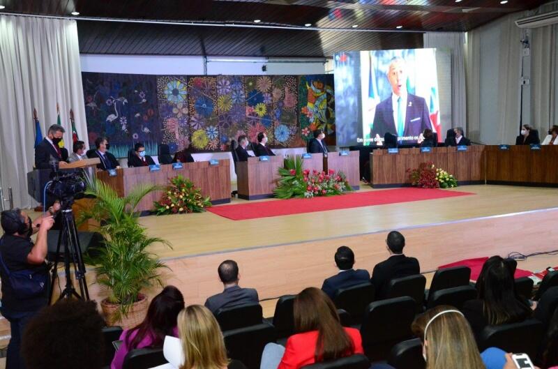 Evento ocorreu no Fórum Advogado Sobral Pinto com participações por teleconferências (Foto: Nilzete Franco/FolhaBV)