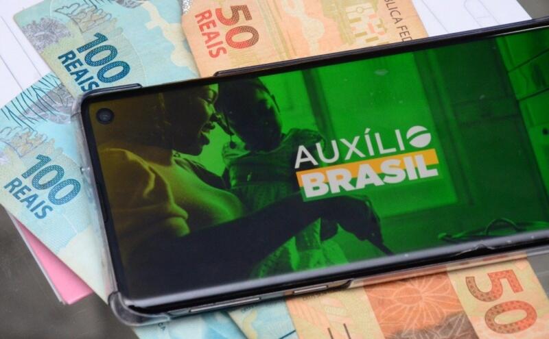 Podem receber o benefício as famílias com renda per capita até R$ 100, consideradas em situação de extrema pobreza, e até R$ 200, em condição de pobreza.  (Foto: Nilzete Franc/FolhaBV)
