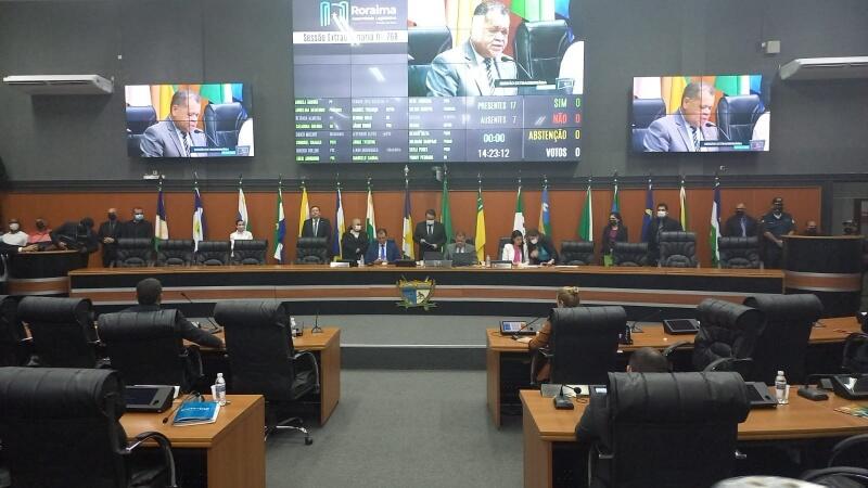 O plenário da Assembleia Legislativa de Roraima na tarde desta segunda-feira (Foto: Nilzete franco/FolhaBV)