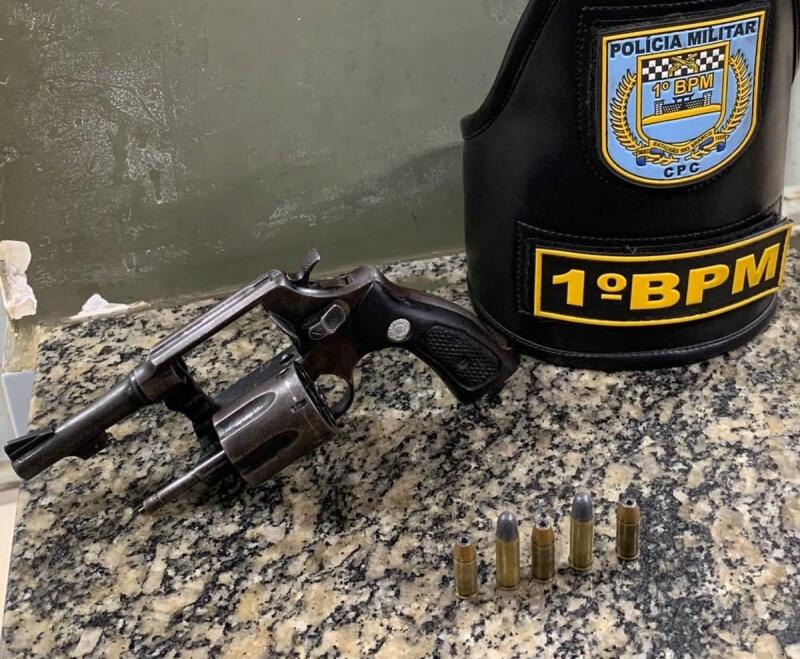 Prisão foi efetuada pelo Primeiro Batalhão da Polícia Militar (Foto: Divulgação)