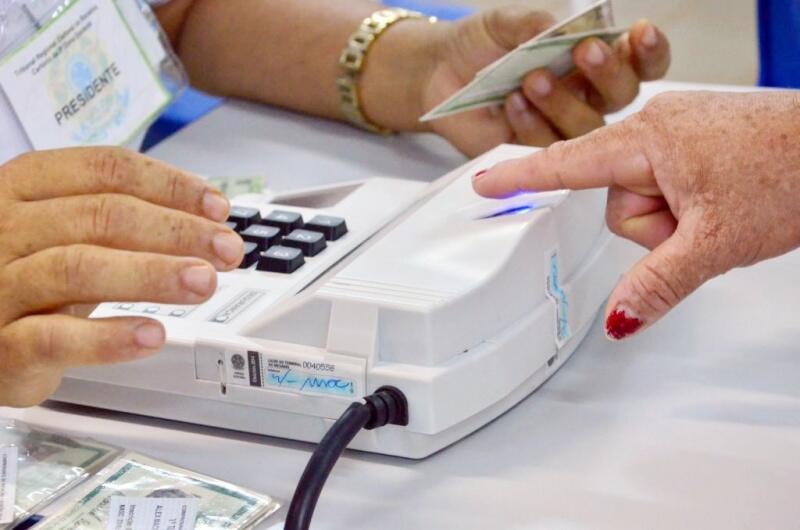 TSE esclareceu que nenhum eleitor que não realizou o cadastramento será proibido de votar (Foto: Divulgação)