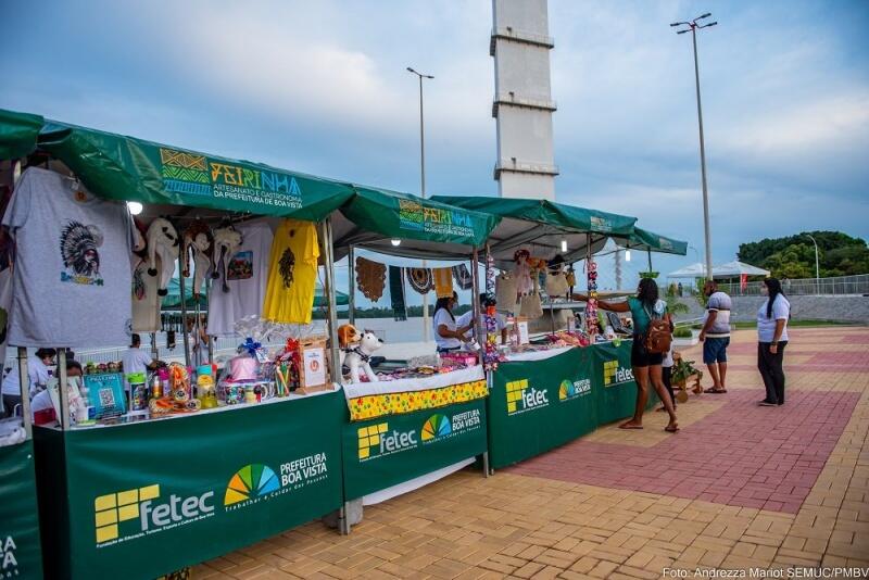 Feirinha de Artesanato no Parque do Rio Branco é um dos eventos na programação (Foto: Andrezza Mariot/Semuc)