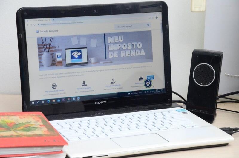 Este é o terceiro ano consecutivo que a Receita adia a data limite para entrega da declaração de IR (Foto: Nilzete Franco/FolhaBV)