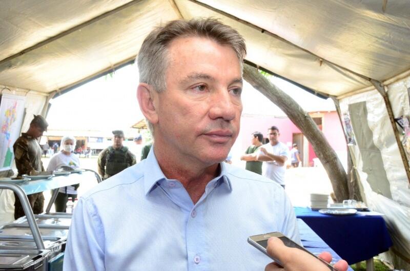O governador Antonio Denarium em entrevista à Folha (Foto: Nilzete Franco/FolhaBV)