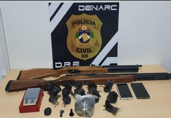 A delegada disse que as investigações poderão ter desdobramento. Encaminhado à Delegacia, o homem foi qualificado e autuado em flagrante pelo crime de tráfico de drogas (Foto: Divulgação/Polícia Civil)