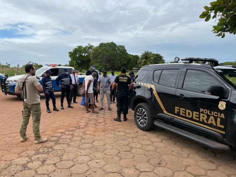 A ação se deu em cooperação com o Oficialato de Ligação da Polícia Federal do Brasil em Georgetown (Foto: Divulgação/PF)