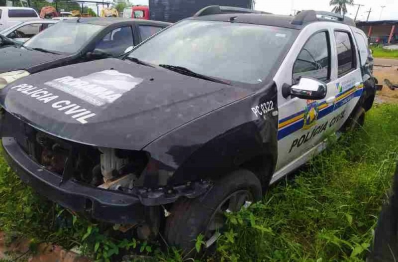 São 62 carros e duas motos considerados inservíveis, antieconômicos e sucateados (Foto: Divulgação)