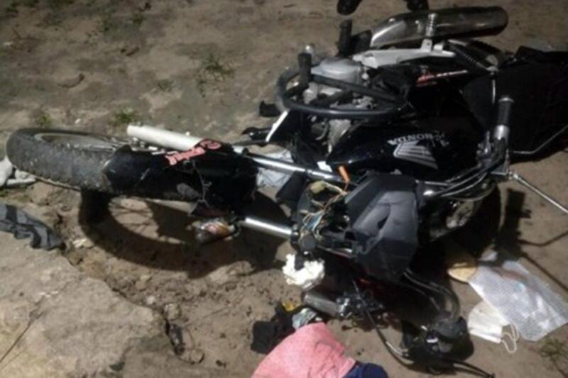 Briga de casal terminou em danos nas motocicletas de ambos os parceiros (Foto: Divulgação PM)