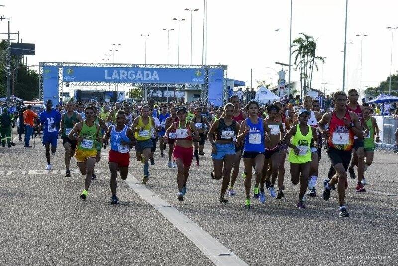 A largada da Corrida 9 de julho acontecerá às 17h30 do sábado, 09, ao lado do Portal do Milênio, na Av. Ene Garcez (Foto: Divulgação/PMBV)