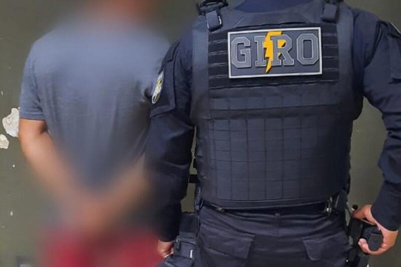 A prisão foi efetuada pelo Giro, após uma denúncia anônima (Foto: Divulgação)