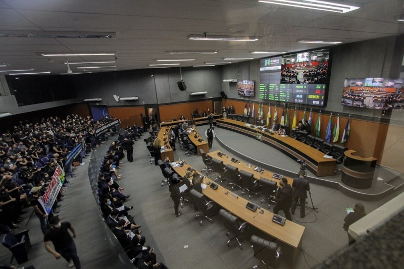 Sessão plenária da ale (foto Nonato Sousa/ascom ale)