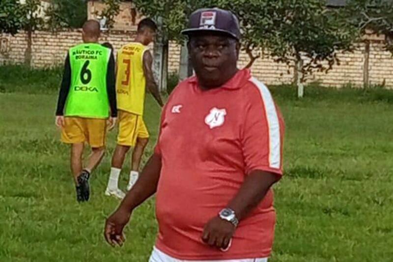 Timbú treinou tático no campo do Careca, antes da viagem para RO, nesta  sexta (15). (Foto: Divulgação)