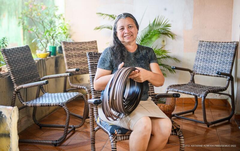 Dona Izaura é uma das 15 empreendedoras que assinaram o contrato do Programa de Apoio aos Pequenos Negócios de Boa Vista (Foto: Divulgação)