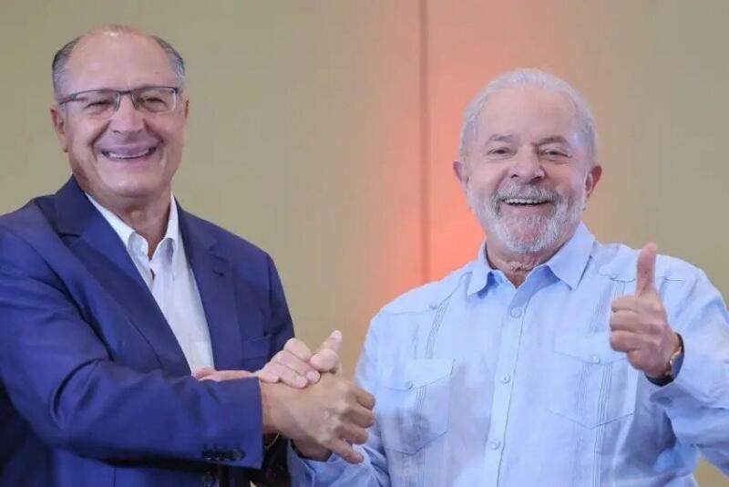 Os candidatos Lula e Alckmin não participaram do evento, porque estavam cumprindo agenda no Recife (Foto: Divulgação)