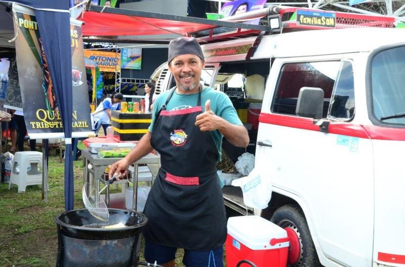 Alexandre Silva, de 42 anos, proprietário da ‘Kombi-nado Sustentável’ (Foto: Nilzete Franco/FolhaBV)