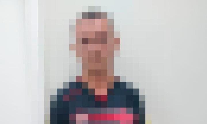  J. B. D. R. J., preferiu ficar em silêncio, porém a polícia constatou que o medicamento é importado, com suspeitas de ter sido introduzido no Brasil via Venezuela clandestinamente (Foto: Divulgação)