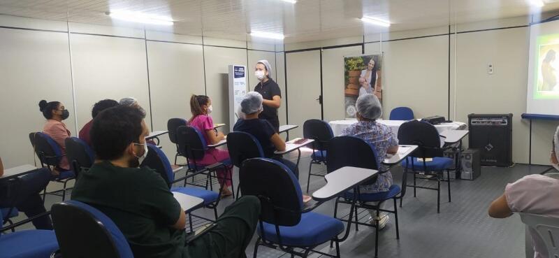 A qualificação segue até esta terça-feira (23), sendo mais uma atividade da programação alusiva ao mês do Agosto Dourado (Foto:Ascom/Sesau)
