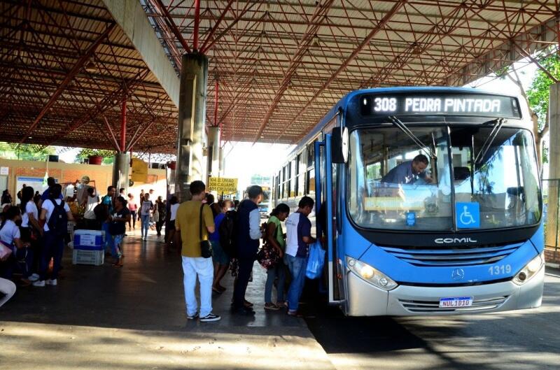 A orientação é que os passageiros estejam atentos às mudanças e se programem com antecedência para evitar transtornos durante o evento. (Foto: Nilzete Franco/FolhaBV)