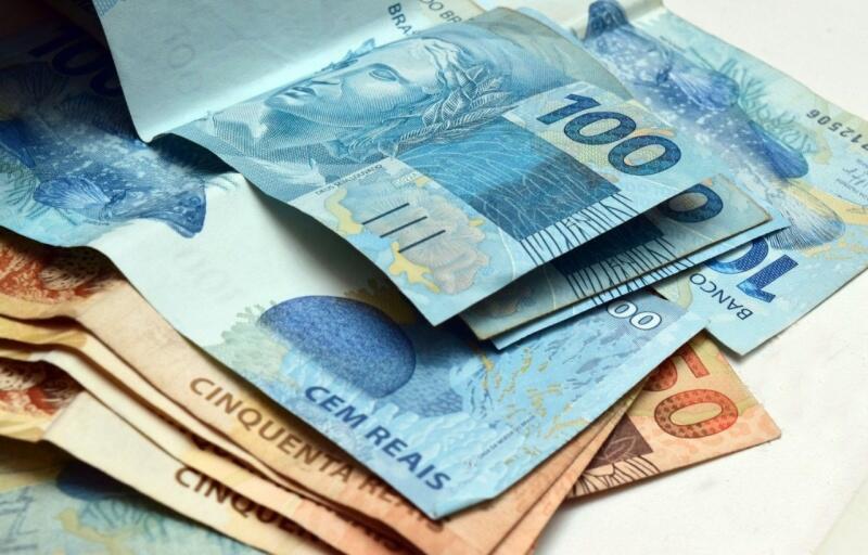 Os R$ 621,82, que chegarão a quase 65 mil famílias do Estado (Foto: Nilzete Franco/Folha BV)