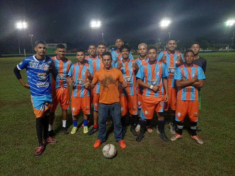 Atlético Roraima vem com treinador Ronaldy Jesus à frente do sub-17. (Foto: Divulgação)