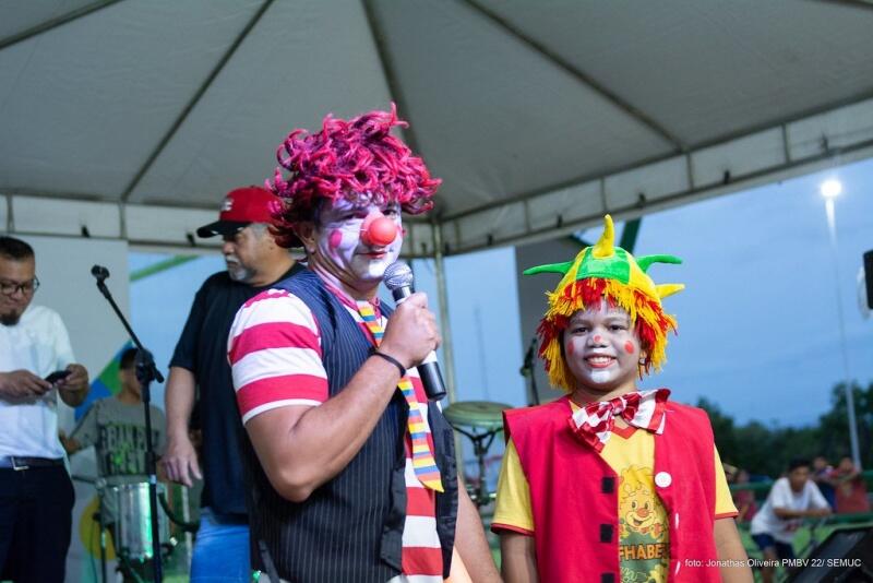 Grupo ImaginArte existe desde 2008 e leva diversão para as crianças na capital (Foto: Jonathas Oliveira/Semuc)
