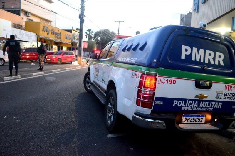 Equipes da Polícia Militar estiveram no local (Foto: Nilzete Franco/Folha BV)