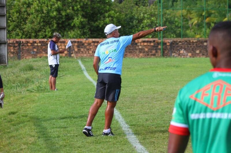 Edynho Silva é o técnico atual campeão do Estadual Sub-17 (Foto: Divulgação)