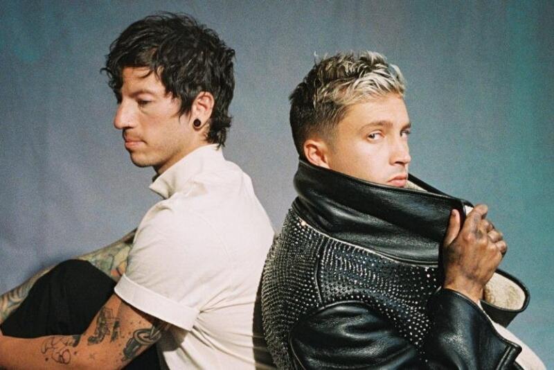 O duo Twenty One Pilots fará sua terceira passagem pelo país (Divulgação)