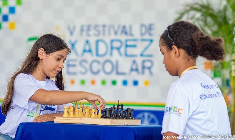 Os competidores são alunos do 3º ao 5º ano do Ensino Fundamental, que precisam mostrar todas as suas habilidades estratégicas (Foto: Welika Matos/PMBV)