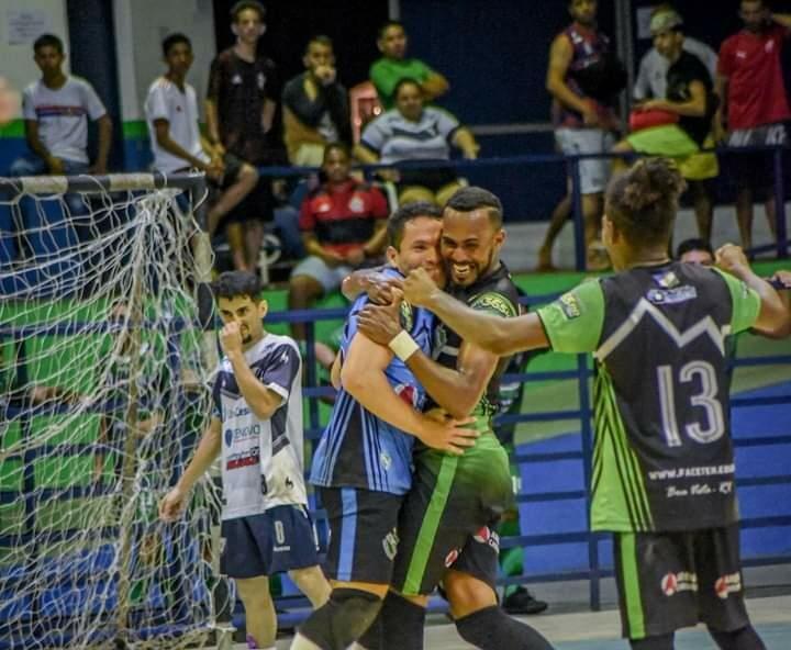 O time da técnica Daiana Lima emplacou terceiro triunfo no Estadual. (Foto: Hélio Garcias/BV Esportes)