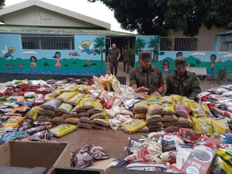 Cada uma das instituições recebeu cerca de 525 kg de alimentos (Foto: Divulgação)