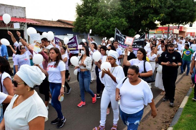 Caminhada ocorreu no bairro Pintolândia - Foto: Nilzete Franco/FolhaBV