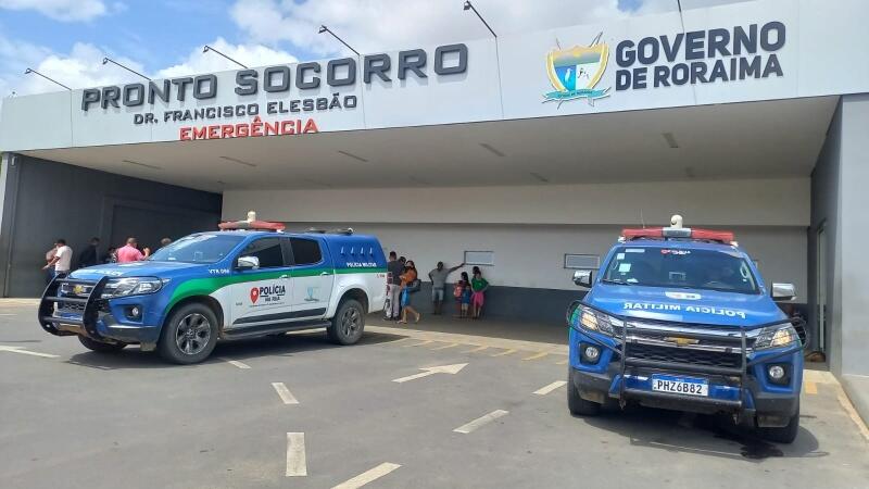 Sargento foi levado ao Pronto Socorro Francisco Elesbão - Foto: Nilzete Franco/Folha de Boa Vista