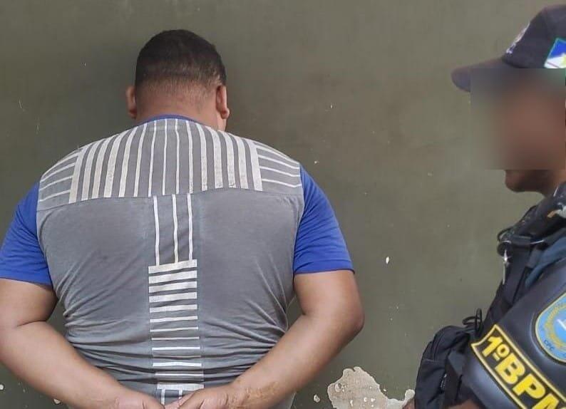Ele possuía um Mandado de Prisão expedido pela 1° Vara Criminal do Tribunal do Júri e Tribunal de Justiça (Foto: Divulgação)
