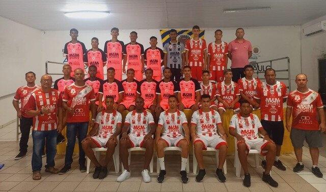 Equipe do Alvirrubro é apresentada em hotel de SP. Crédito: Vânia Pereira/Náutico