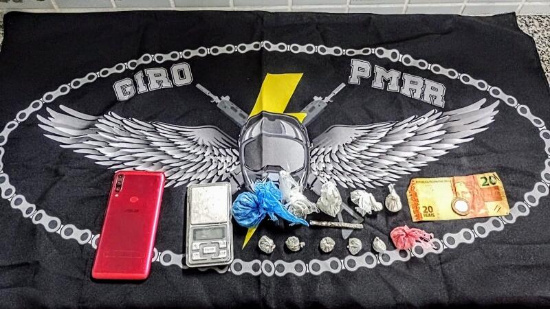 Material apreendido pelo Giro e apresentado na Central de Flagrantes (Foto: Divulgação)