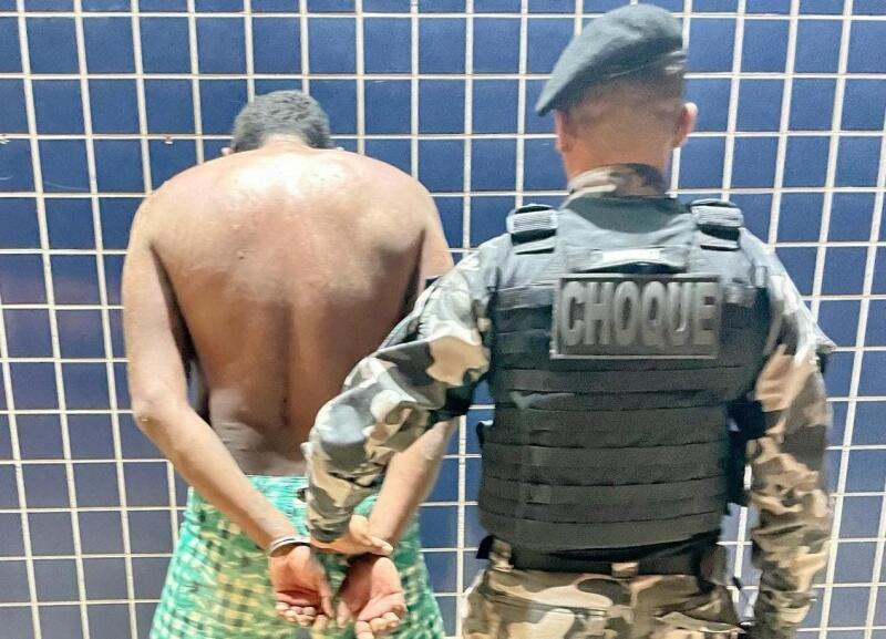 A.C.C.B. foi preso e apresentado na Central de Flagrantes para as providências legais e cabíveis (Foto: Divulgação)