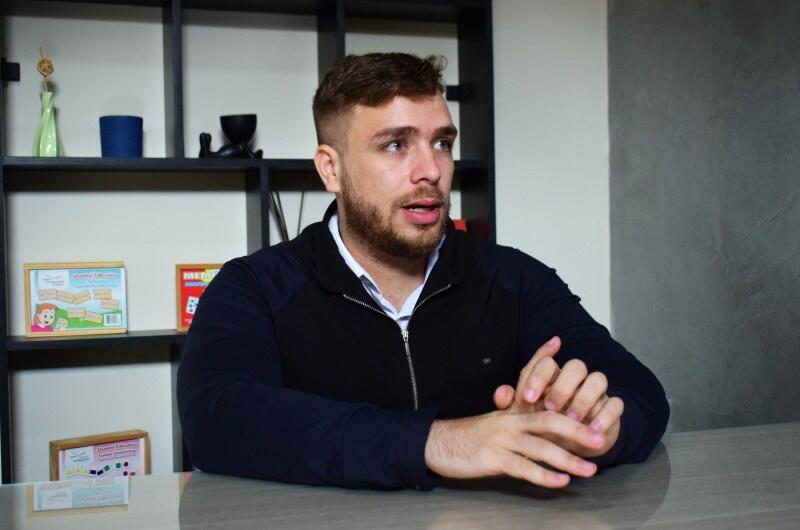 Nutricionista Thauã Malinowski em entrevista à Folha BV (Foto: Isabella Cades)