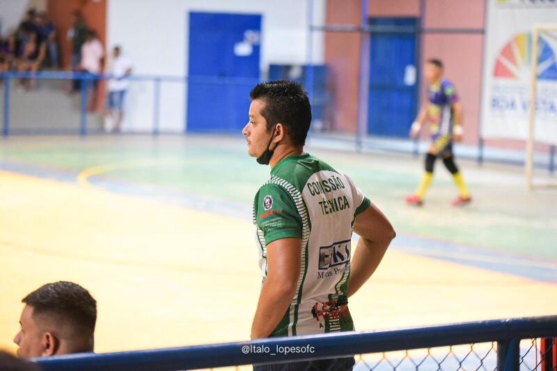 O técnico Rodrigo Viana, do Sporting Roraima (Foto: Hélio Garcias/BV Esportes/Ilustração)