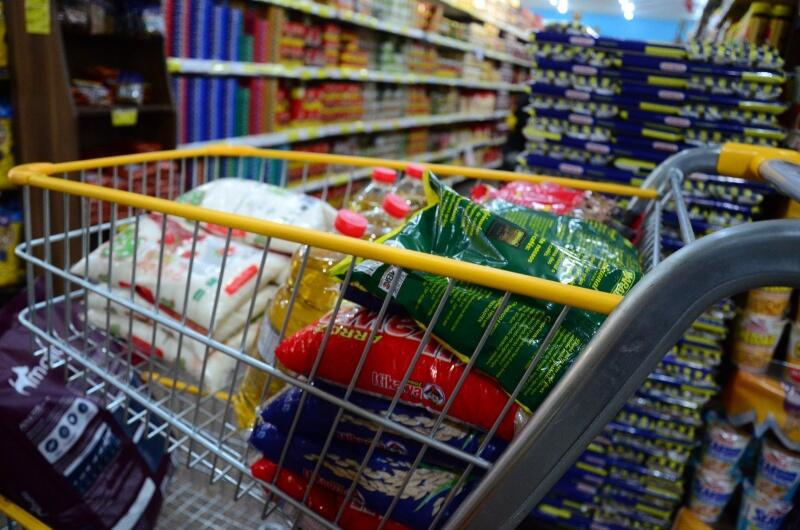 Os três supermercados apresentaram redução na cesta básica, variando entre R$ 1,80 e R$ 51,46 - Foto: Nilzete Franco/FolhaBV/Arquivo