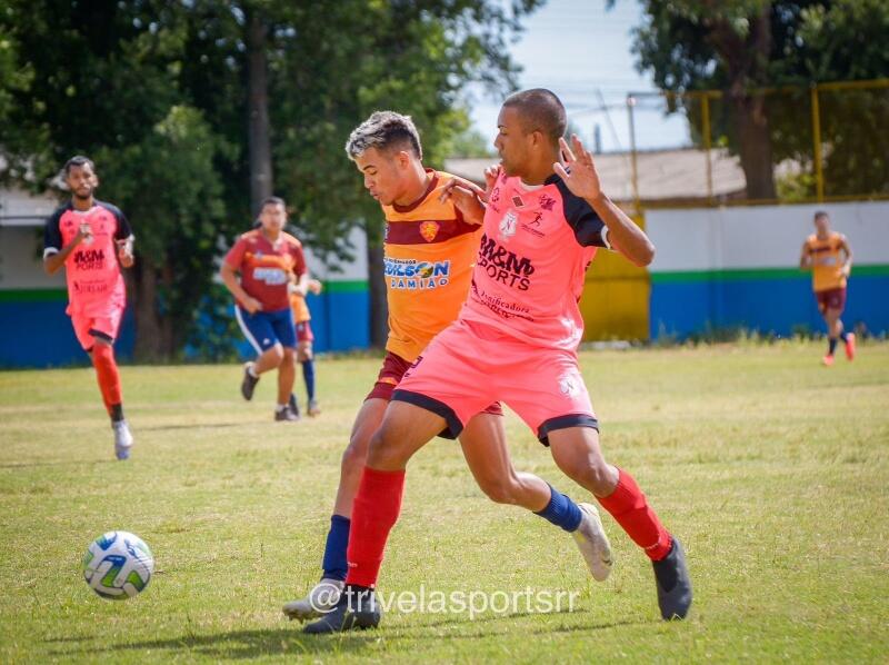 Náutico mantém ritmo de jogo em amistoso contra Sub-17 do Gas. Crédito: Trivela Sport