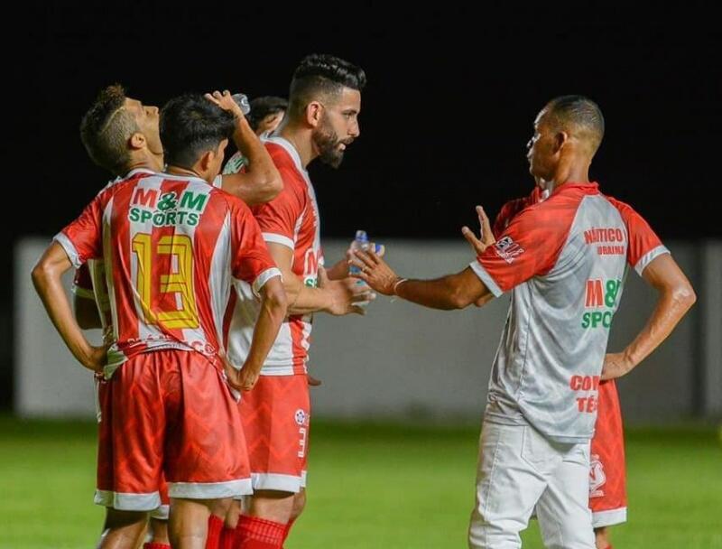 Técnico Júlio César dos Santos avalia empate no Canarinho. Crédito: Hélio Garcias/BV Esportes