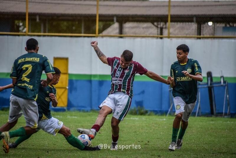 Tricolor da Mecejana dorme na liderança da chave. Foto: Hélio Garcias/BV Esportes