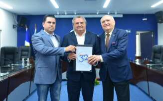 Acordo foi assinado pelos presidentes-conselheiros Célio Wanderley (TCE-RR) e Nominando Diniz (TCE-PB)