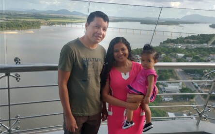 Elciana e Sidiley se conheceram no Maranhão. Casal do minha história de amor virando notícia